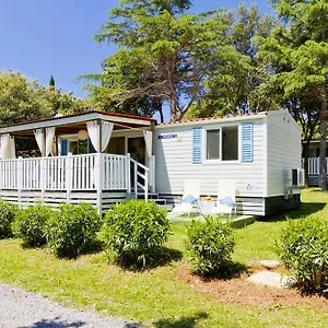 Quality Mobile Homes In Kazela Village de vacances