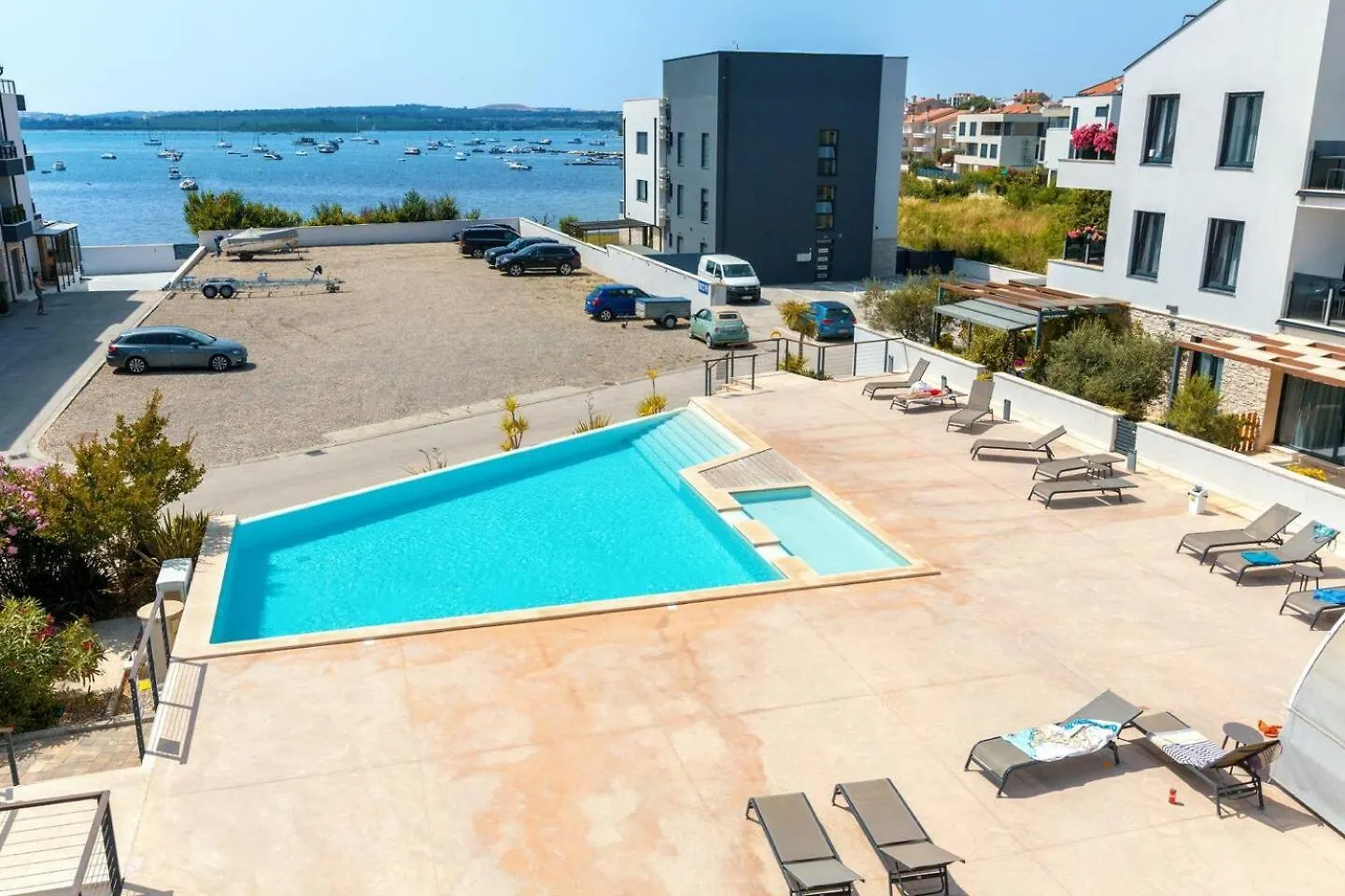 Apartman Danica S Bazenom Medulin
